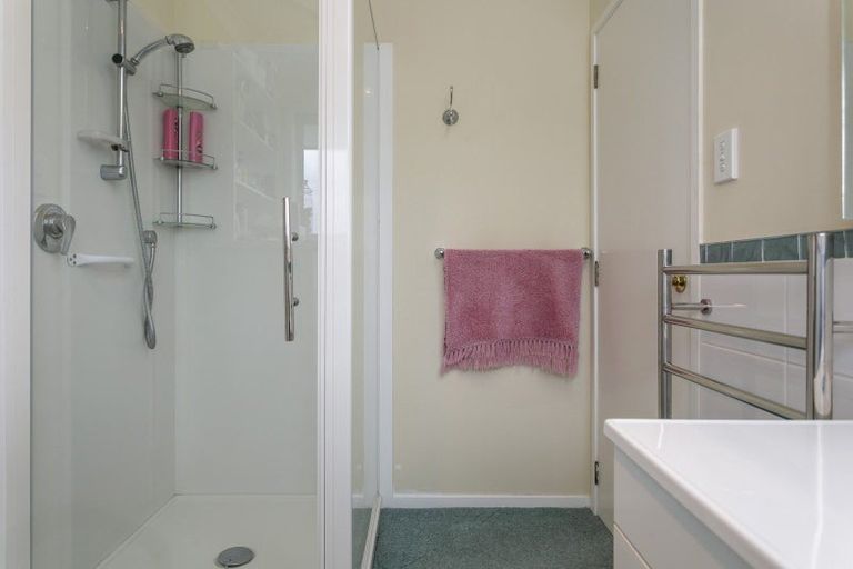 Photo of property in 31 Kotare Street, Hilltop, Taupo, 3330