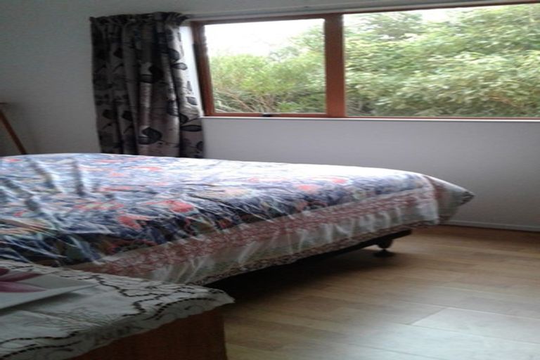 Photo of property in 292a Mitchell Street, Brooklyn, Wellington, 6021