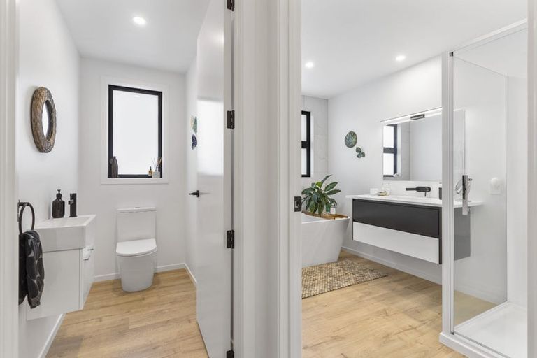 Photo of property in 19 Titoki Lane, Whangamata, 3691