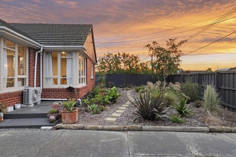 Photo of property in 4 Doreen Street, Aranui, Christchurch, 8061