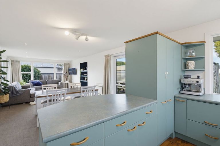 Photo of property in 16 Colesbury Street, Bishopdale, Christchurch, 8053