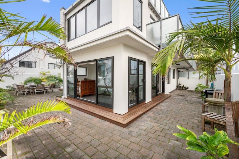 Photo of property in 114/6 Adams Avenue, Mount Maunganui, 3116