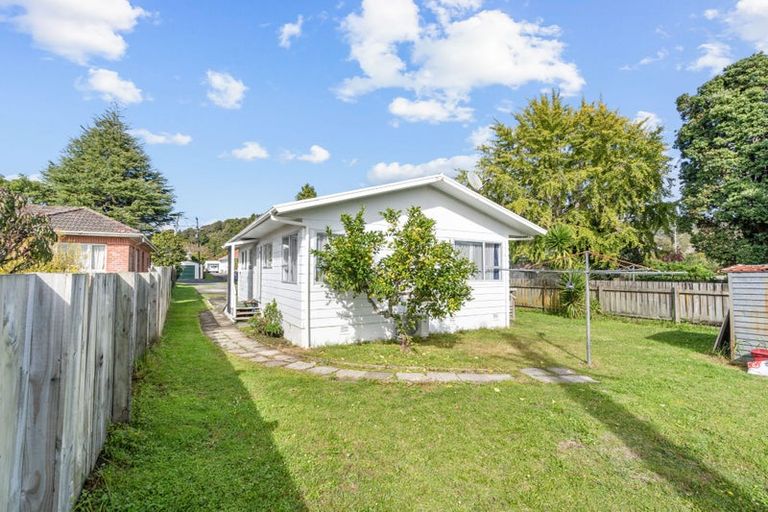 Photo of property in 2/36 Powhiri Avenue, Kensington, Whangarei, 0112
