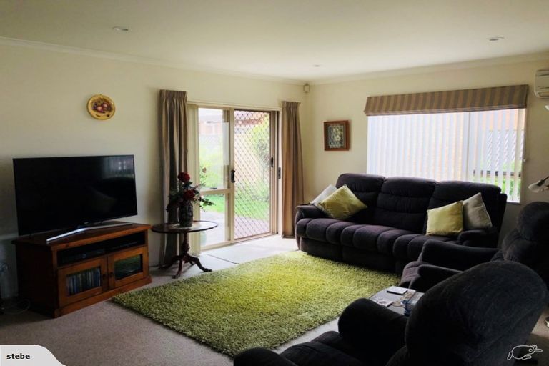 Photo of property in Parkvale Estate, 1232/3 Howard Street, Parkvale, Hastings, 4122