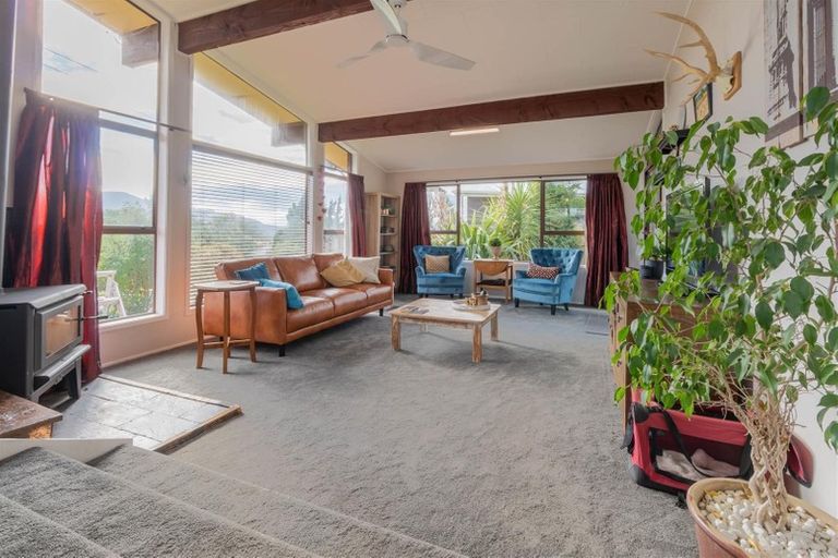 Photo of property in 2 Taiporutu Place, Springfield, Rotorua, 3015