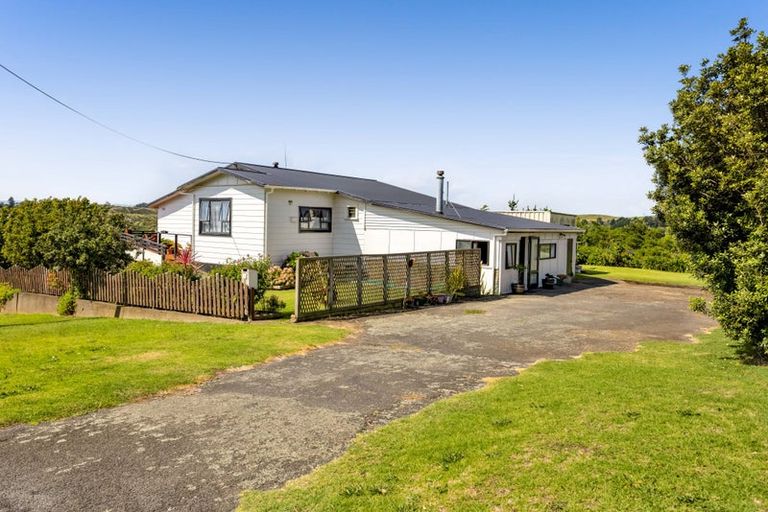 Photo of property in 34 Kent Street, Patea, 4520