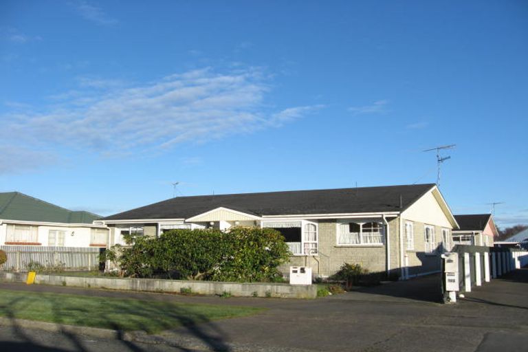 Photo of property in 12 Antrim Street, Windsor, Invercargill, 9810