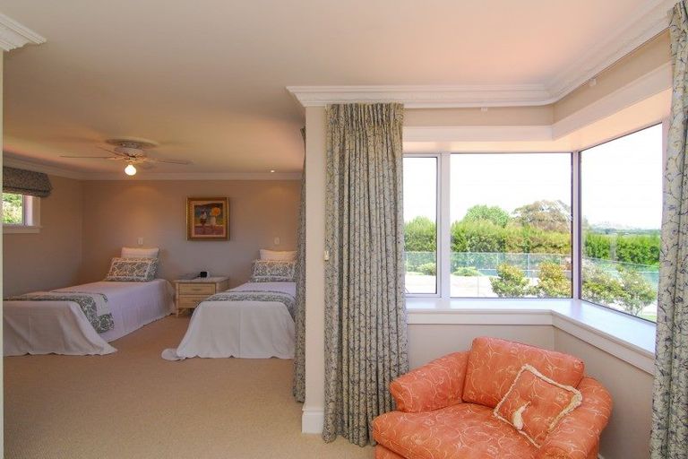 Photo of property in 379 Middle Road, Havelock North, Hastings, 4172