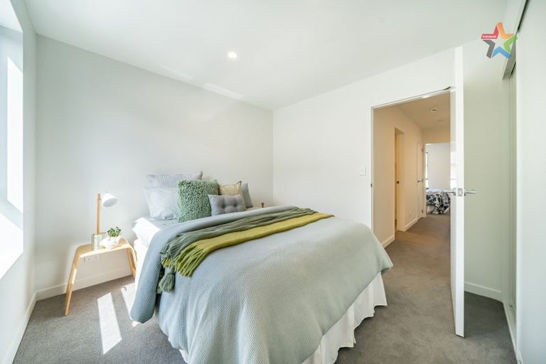 Photo of property in 34 John Street, Stokes Valley, Lower Hutt, 5019