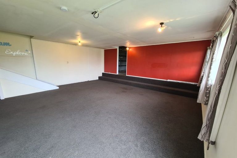 Photo of property in 47 Crownhill Street, Spotswood, New Plymouth, 4310
