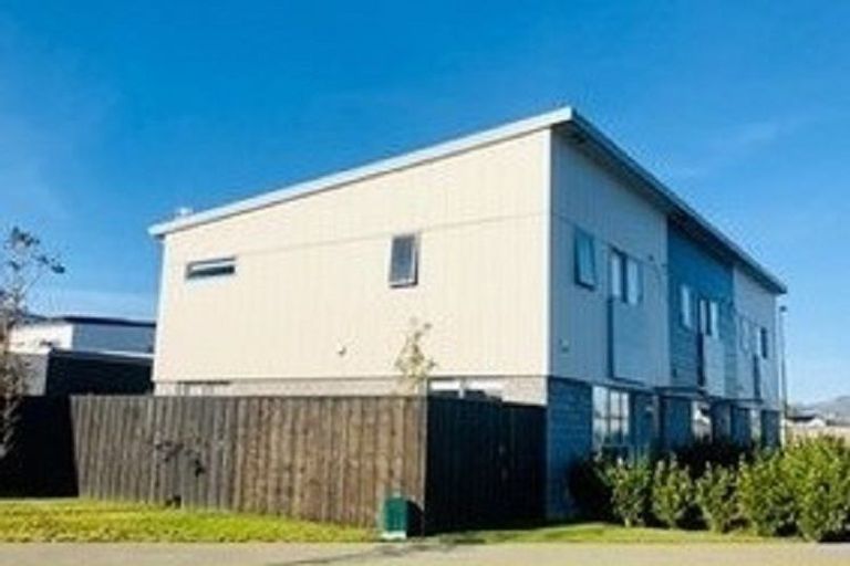 Photo of property in 52 Tippet Crescent, Wigram, Christchurch, 8025