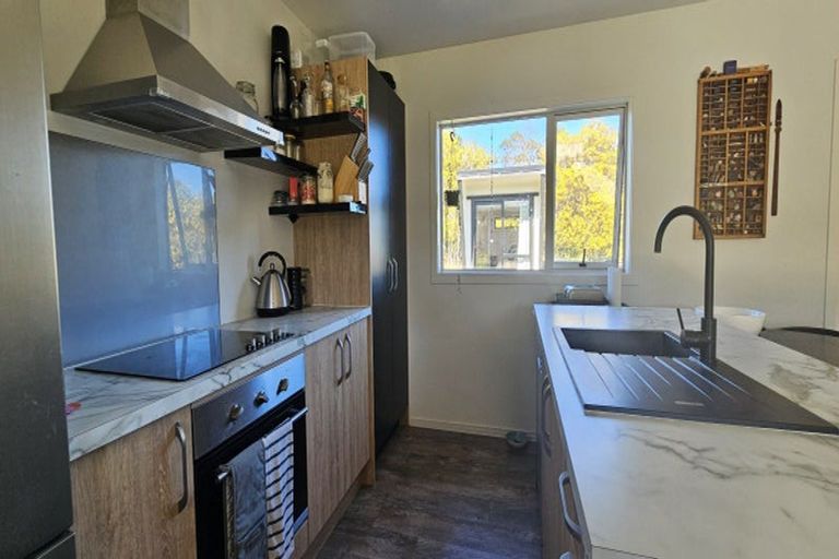 Photo of property in 56 Pine Tree Road, Kaniere, Hokitika, 7811