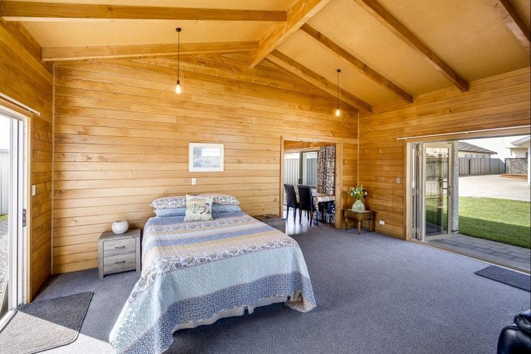 Photo of property in 120 North Shore Road, Eskdale, Napier, 4182