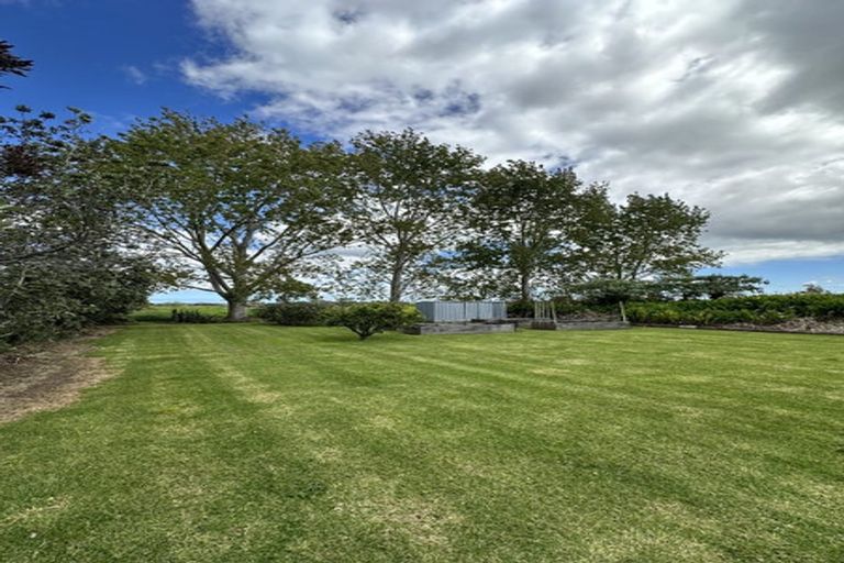 Photo of property in 365 Kumi Road, Awanui, 0486