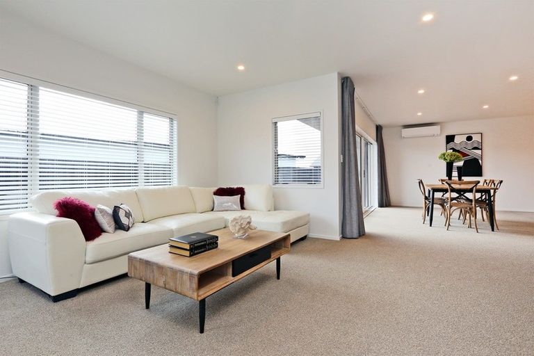 Photo of property in 9 Rich Rise, Havelock North, 4130