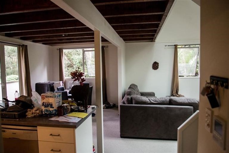 Photo of property in 28a Brunton Place, Glenfield, Auckland, 0629