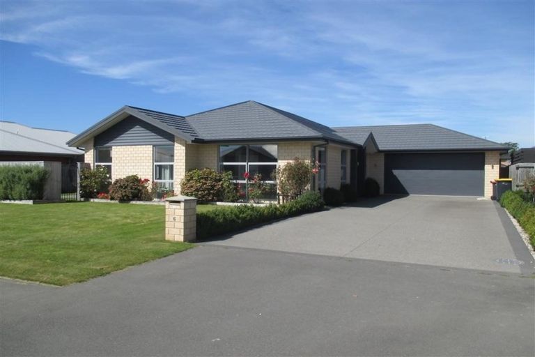 Photo of property in 6 Rosario Place, Aidanfield, Christchurch, 8025