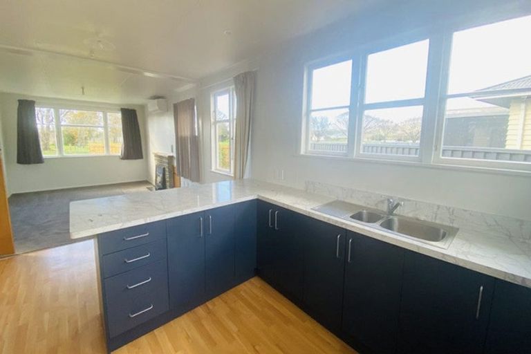 Photo of property in 66 New York Street, Martinborough, 5711