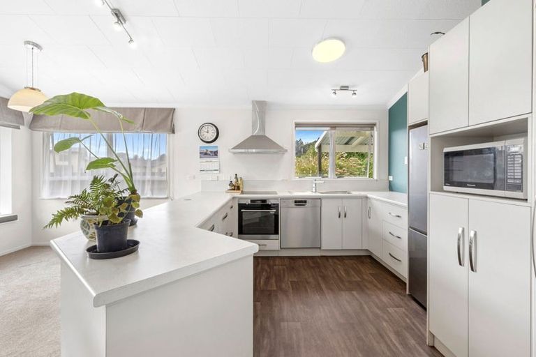 Photo of property in 36 Meihana Street, Takaka, 7110