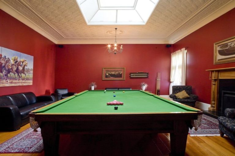 Photo of property in Mchardy Homestead, 11 Bracken Street, Hospital Hill, Napier, 4110