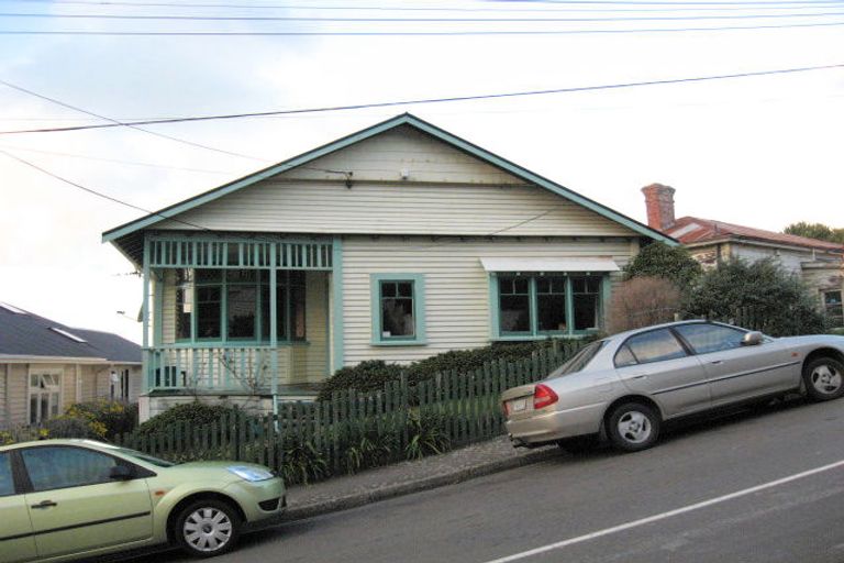 Photo of property in 35 Rodrigo Road, Kilbirnie, Wellington, 6022