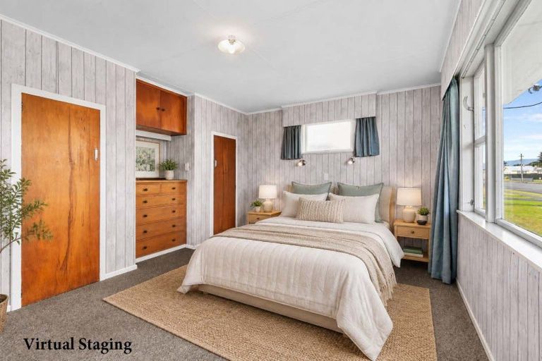 Photo of property in 24 Carlisle Street, Levin, 5510