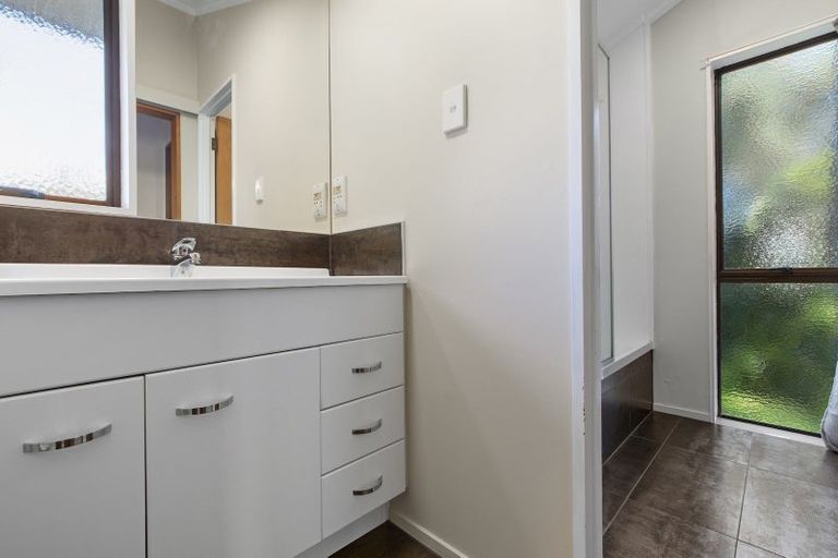 Photo of property in 14 Holmburn Street, Welcome Bay, Tauranga, 3112