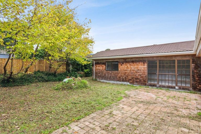 Photo of property in 3 Rawene Street, Waikanae, 5036