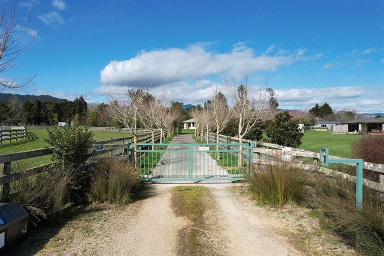 Photo of property in 20 Wakefield Road, Levin, 5571