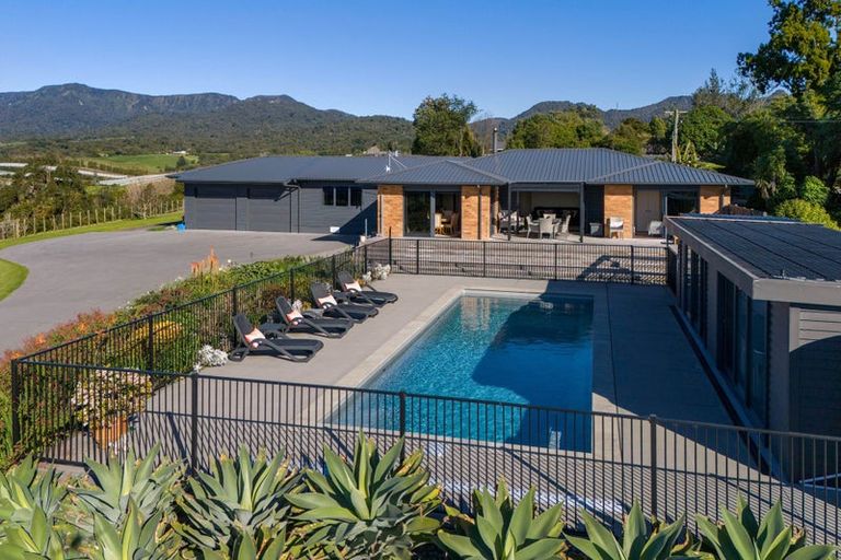 Photo of property in 261 Thompsons Track, Aongatete, Katikati, 3178