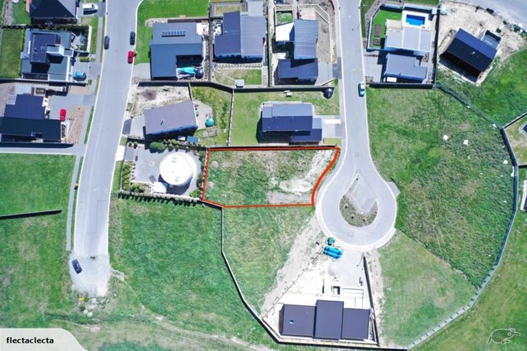 Photo of property in 6 Millbeck Place, Westmorland, Christchurch, 8025