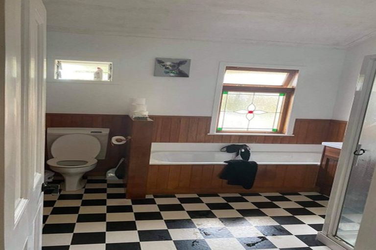 Photo of property in 39 Hereford Street, West End, Palmerston North, 4410