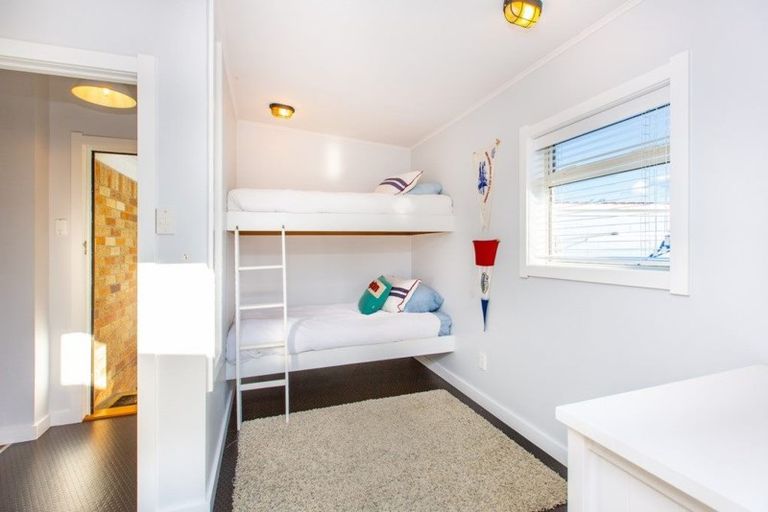 Photo of property in 5 Puriri Street, Raglan, 3225