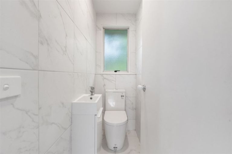 Photo of property in 23a Bellringer Road, Massey, Auckland, 0614