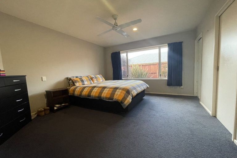 Photo of property in 25 Broadhaven Avenue, Parklands, Christchurch, 8083