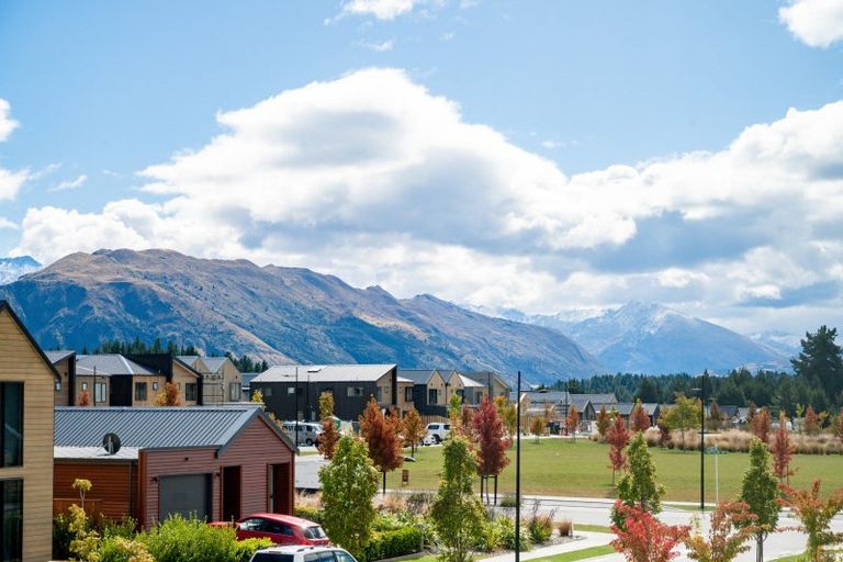 Photo of property in Northlake, 19 Mount Nicholas Avenue, Wanaka, 9305