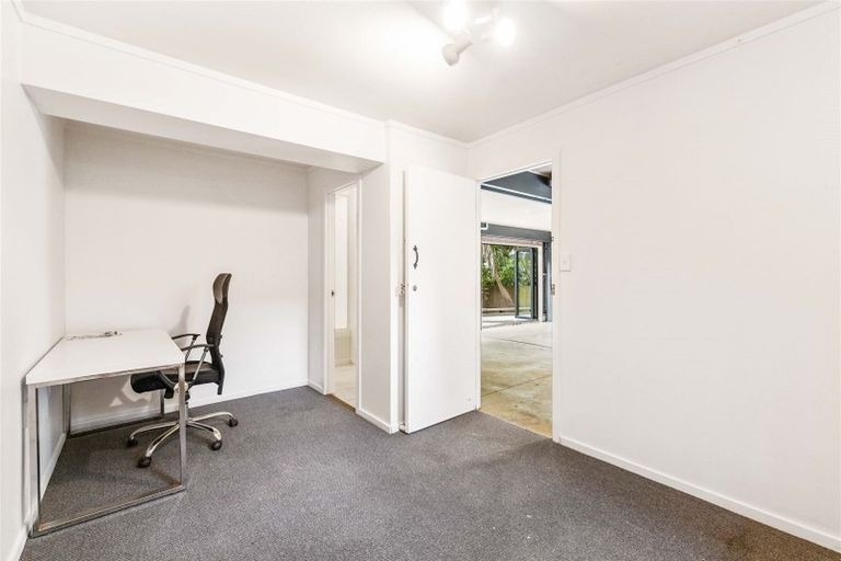 Photo of property in 2/14 Matama Road, Glen Eden, Auckland, 0602