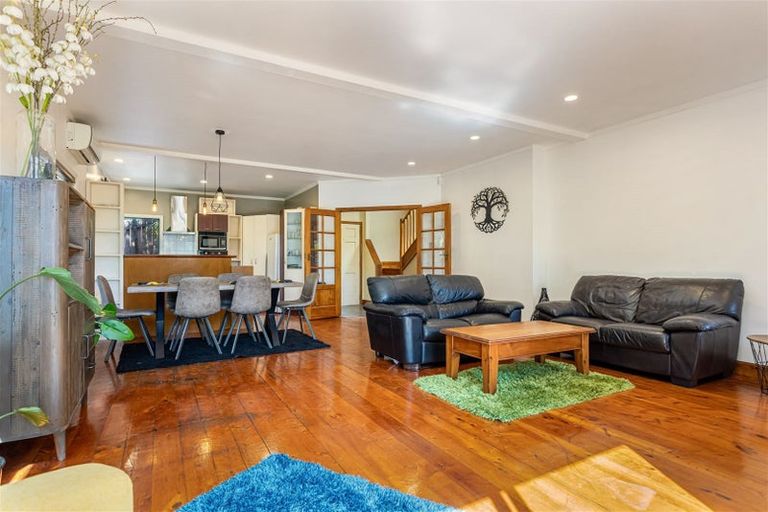 Photo of property in 35a Forest Hill Road, Henderson, Auckland, 0612