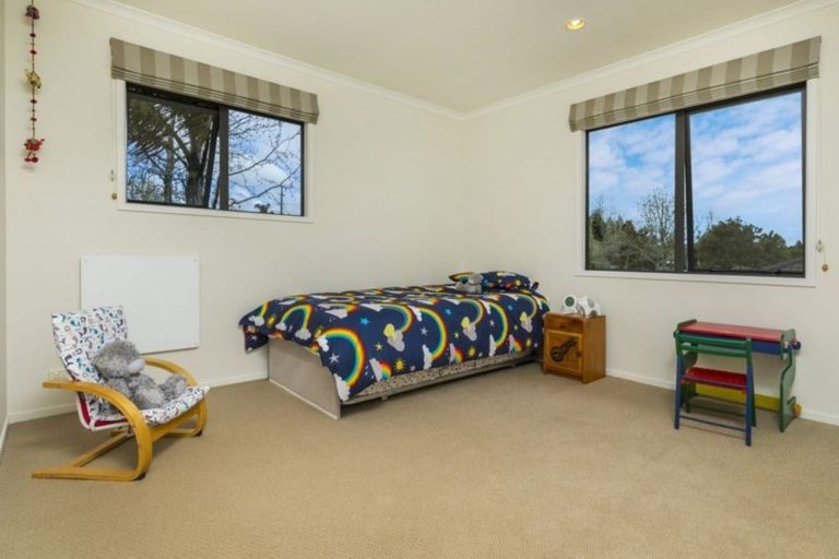 Photo of property in 20 Kristin Lane, Albany, Auckland, 0632