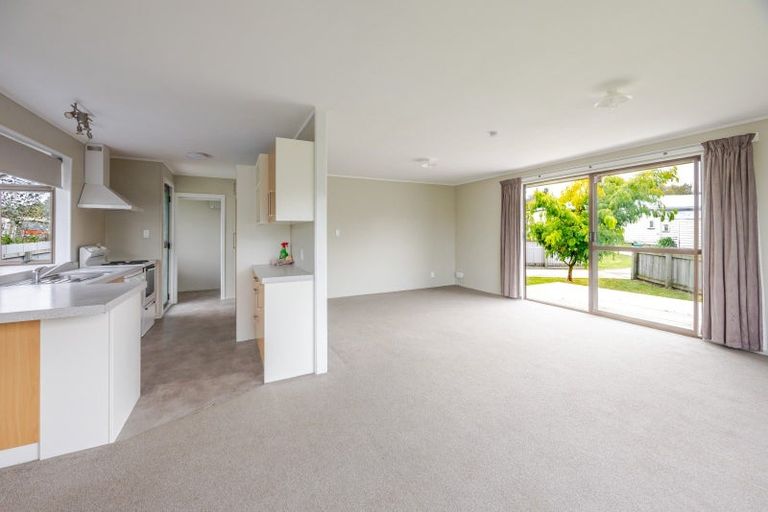 Photo of property in Abbott Street, Waipawa, 4210