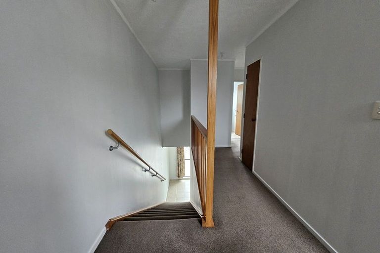 Photo of property in 6/2 Burdendale Grove, Churton Park, Wellington, 6037