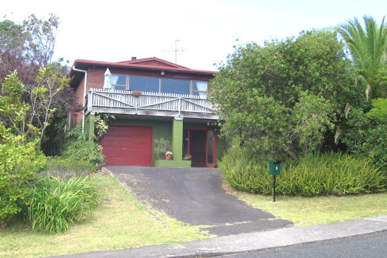 Photo of property in 3 Leigh Terrace, Bayview, Auckland, 0629