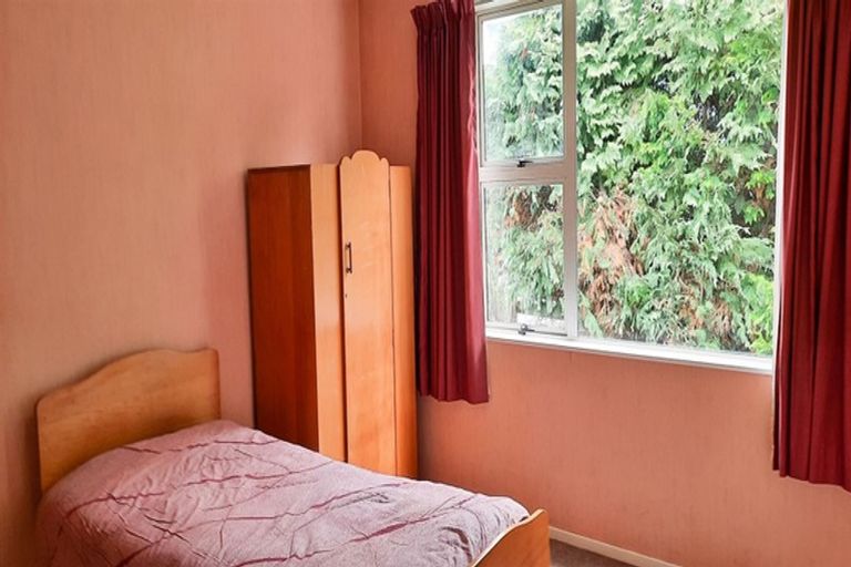 Photo of property in 16 Green Street, Gore, 9710