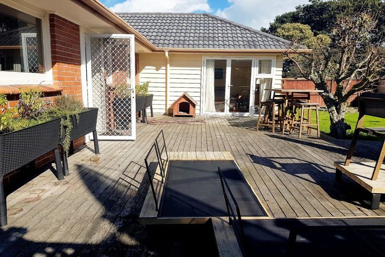 Photo of property in 19 David Street, Bayswater, Auckland, 0622
