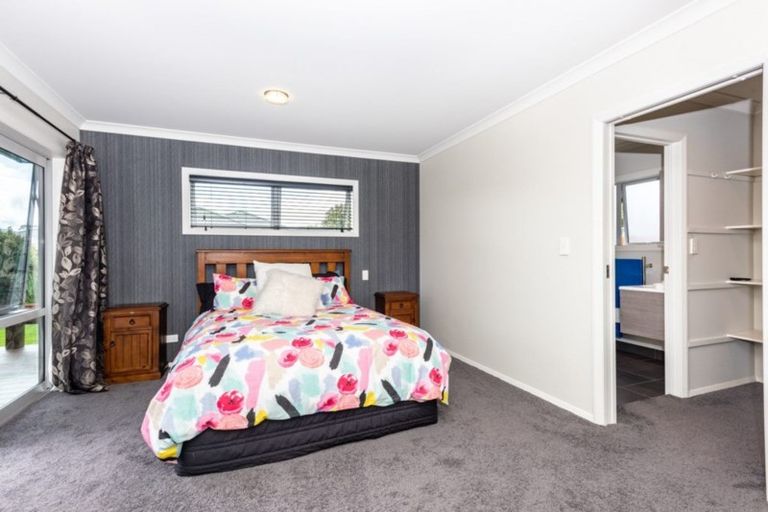 Photo of property in 13 Fisher Place, Lytton West, Gisborne, 4010