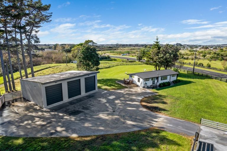Photo of property in 67 Mosston Road, Castlecliff, Whanganui, 4501