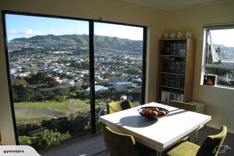 Photo of property in 5a Anzia Way, Johnsonville, Wellington, 6037