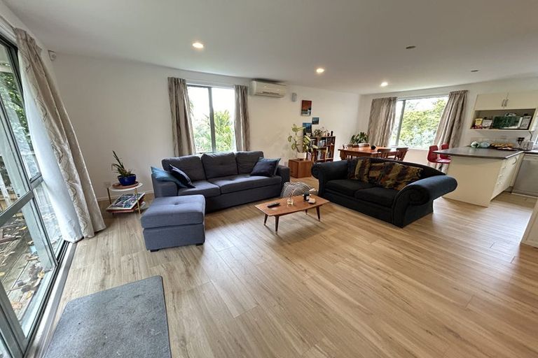 Photo of property in 13b Miriam Corban Heights, Henderson, Auckland, 0612