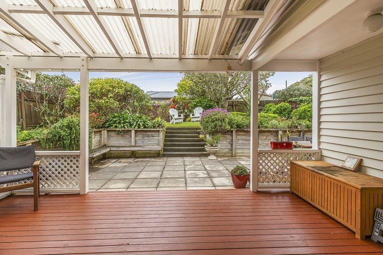 Photo of property in 9 Richmond Avenue, Karori, Wellington, 6012