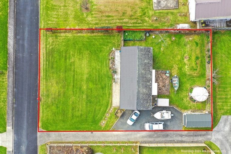 Photo of property in 12 Mylindas Road, Whakatiwai, Pokeno, 2473